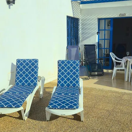 Atalaya Complex Puerto Del Carmen, Large Open Terrace With Loungers *