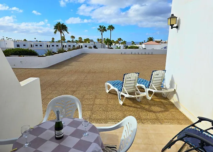 Atalaya Complex Puerto Del Carmen, Large Open Terrace With Loungers アパート *
