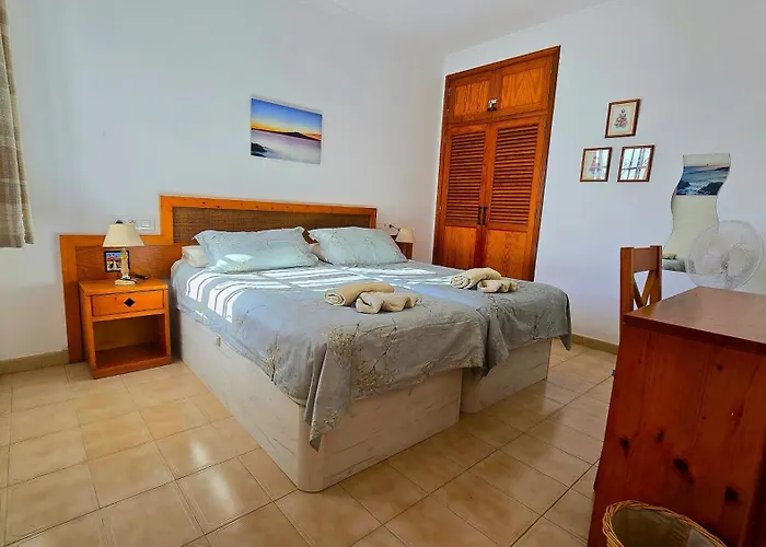 Atalaya Complex Puerto Del Carmen, Large Open Terrace With Loungers * Puerto del Carmen